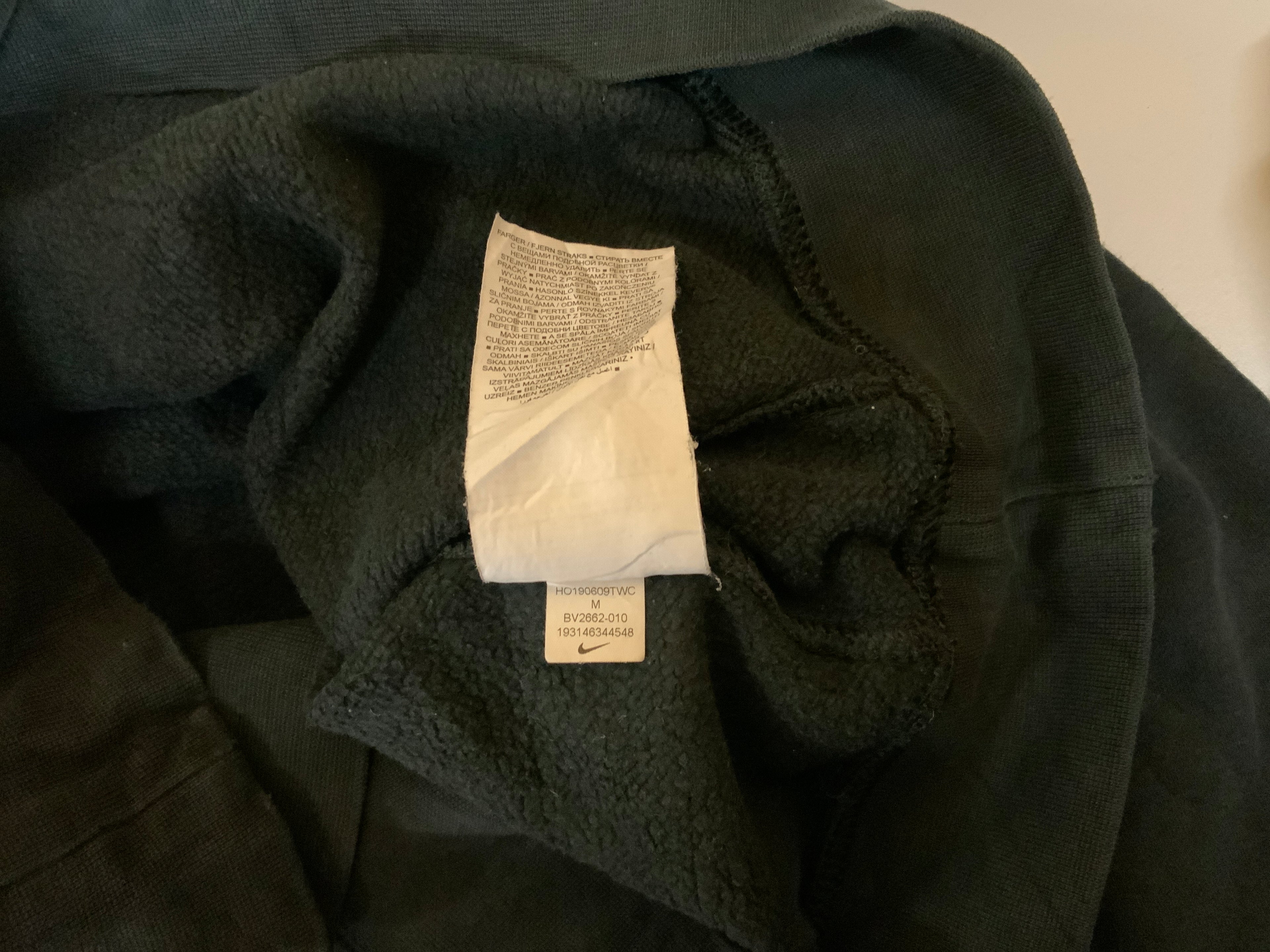 Vintage Nike Sportswear Club Sweatshirt