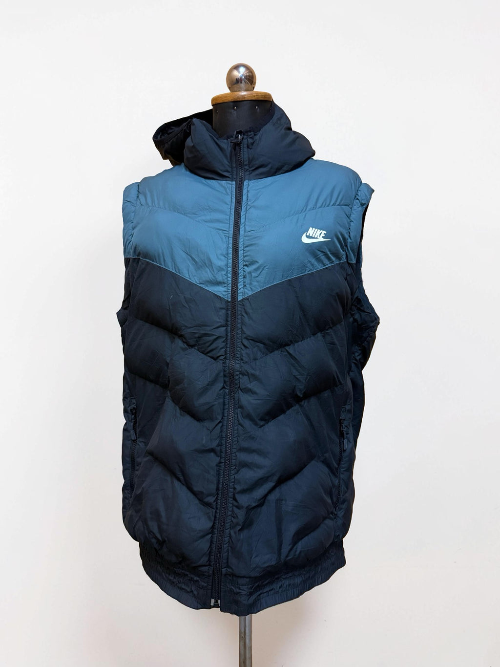 Nike Windrunner Statement-Daunenweste